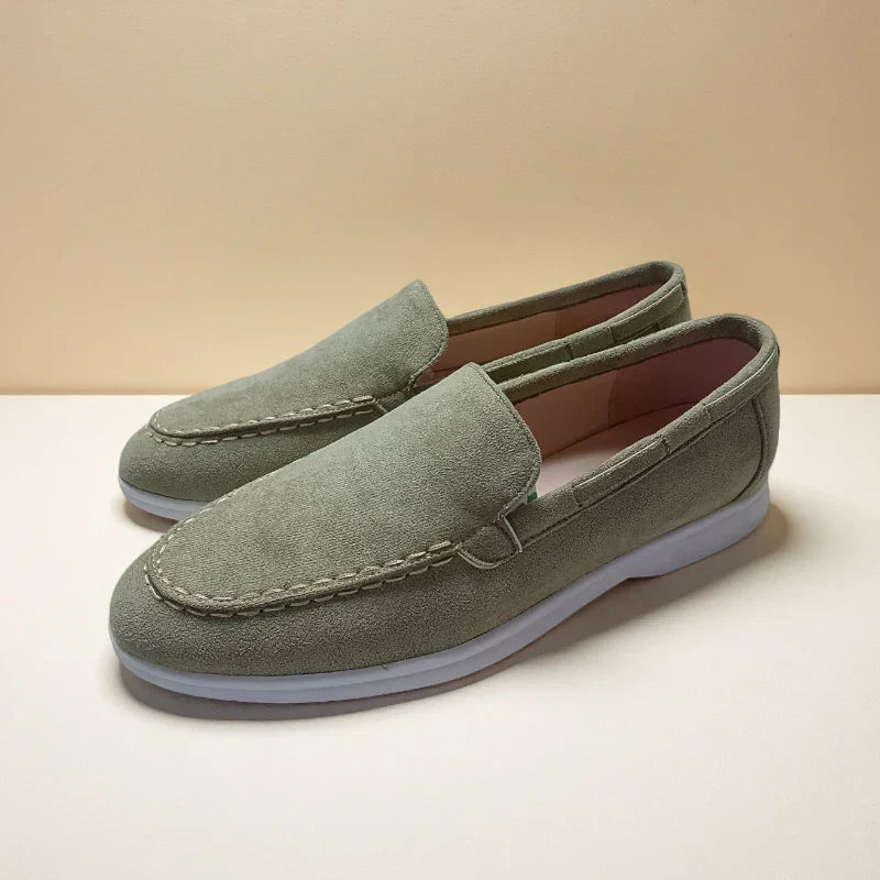 Orvelli Slip Loafers – Minimalistisch, Licht & Verfijnd